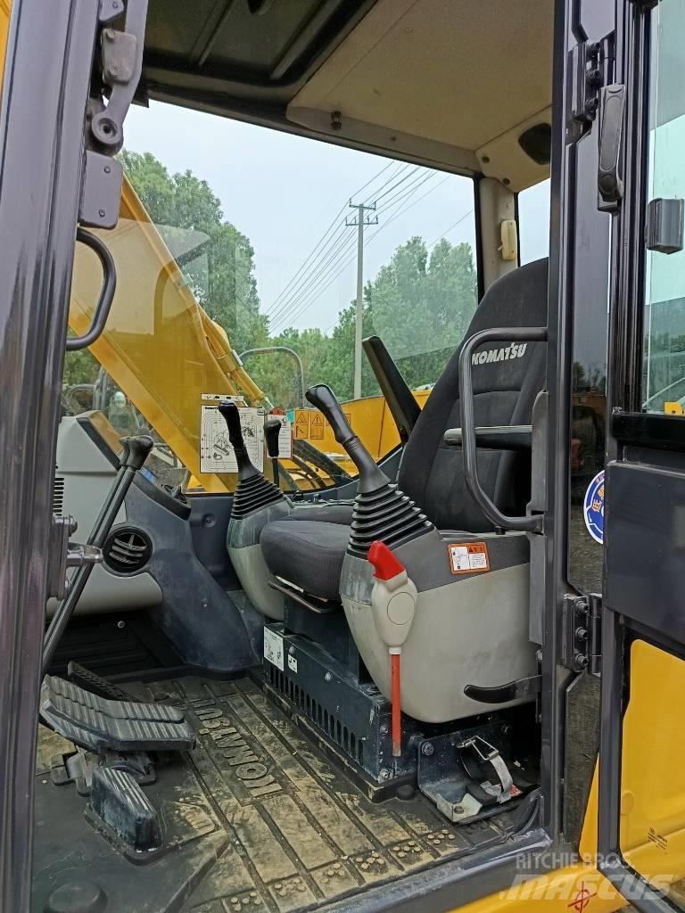 Komatsu PC 70 Lánctalpas kotrók