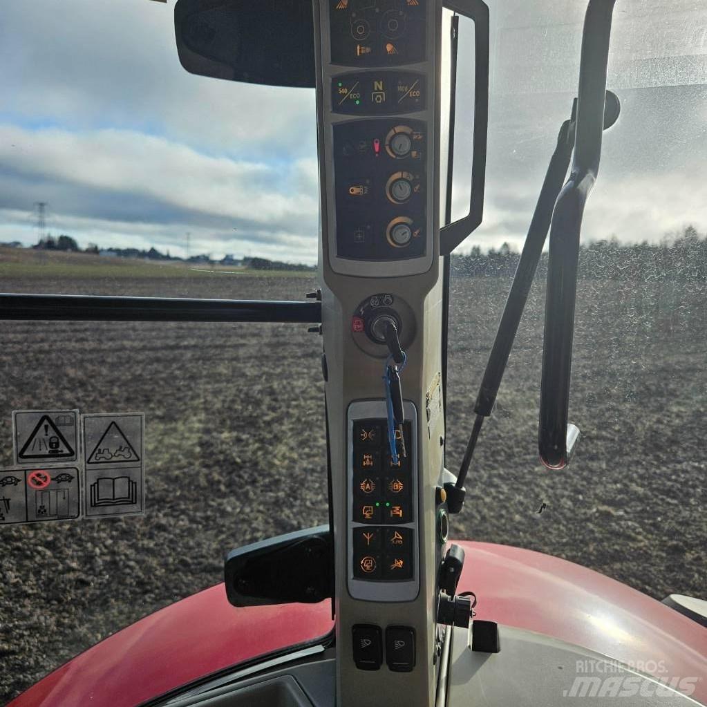Massey Ferguson 8737 Traktorok
