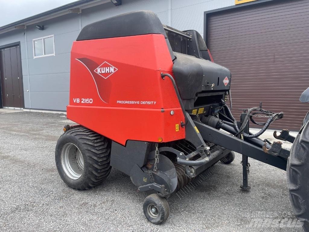 Kuhn VB 2160 OC 23 Körbálázók