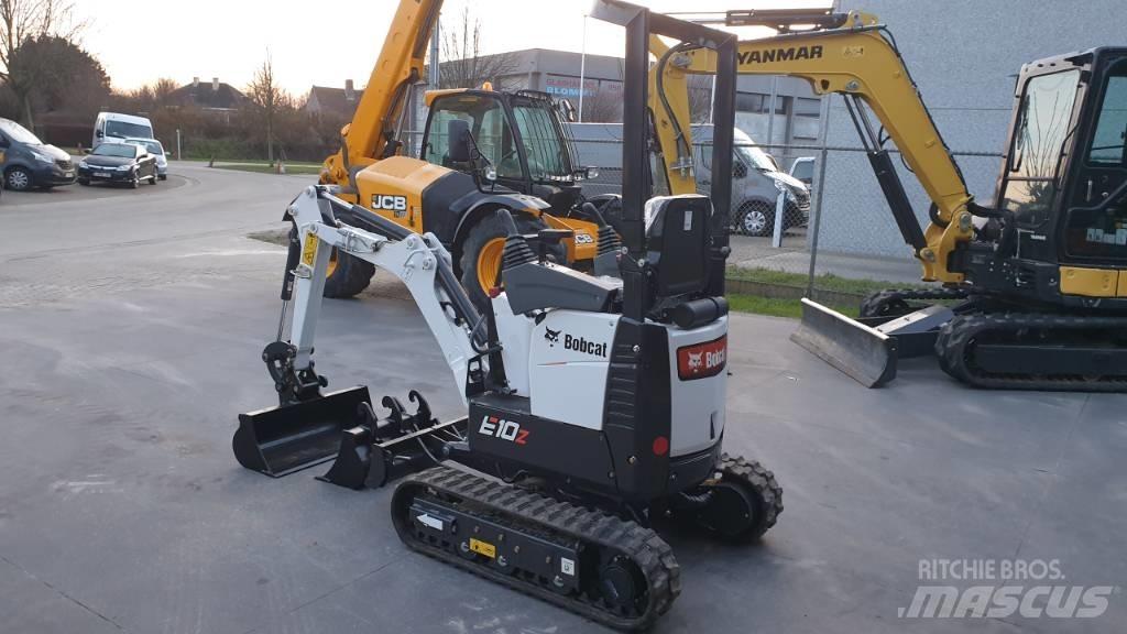 Bobcat e10z Mini kotrók < 7t