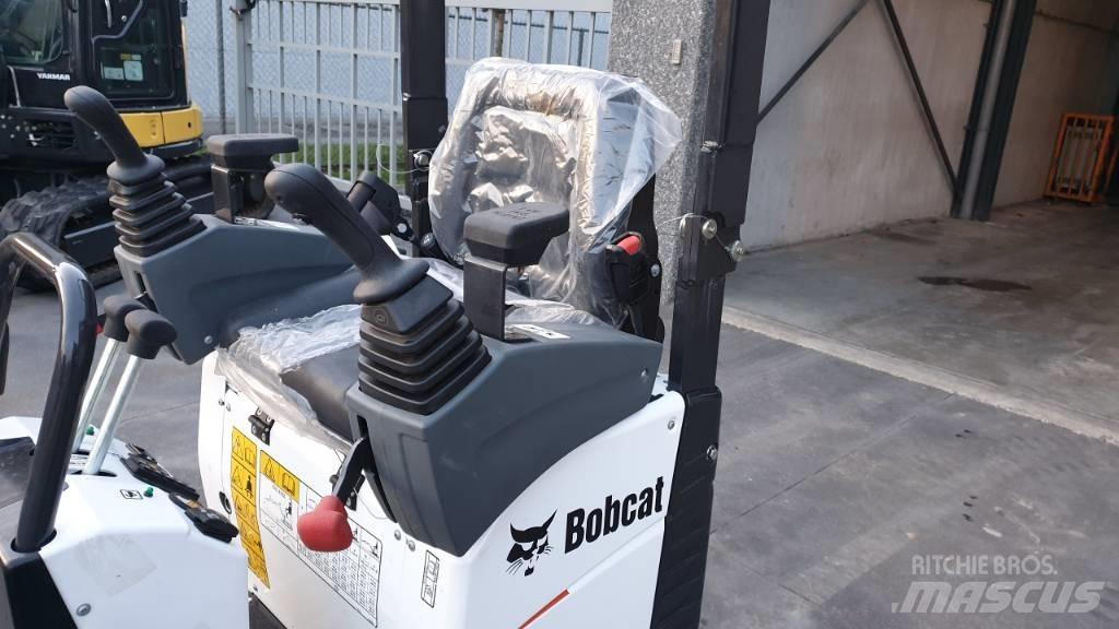 Bobcat e10z Mini kotrók < 7t
