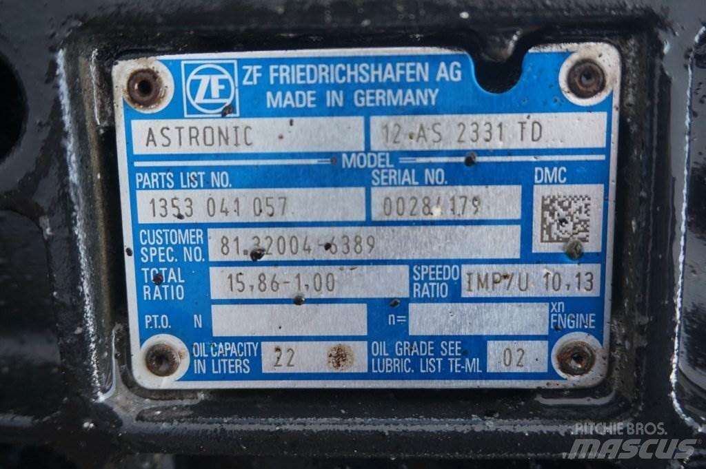 ZF 12AS2131DD + INT3 Hajtóművek