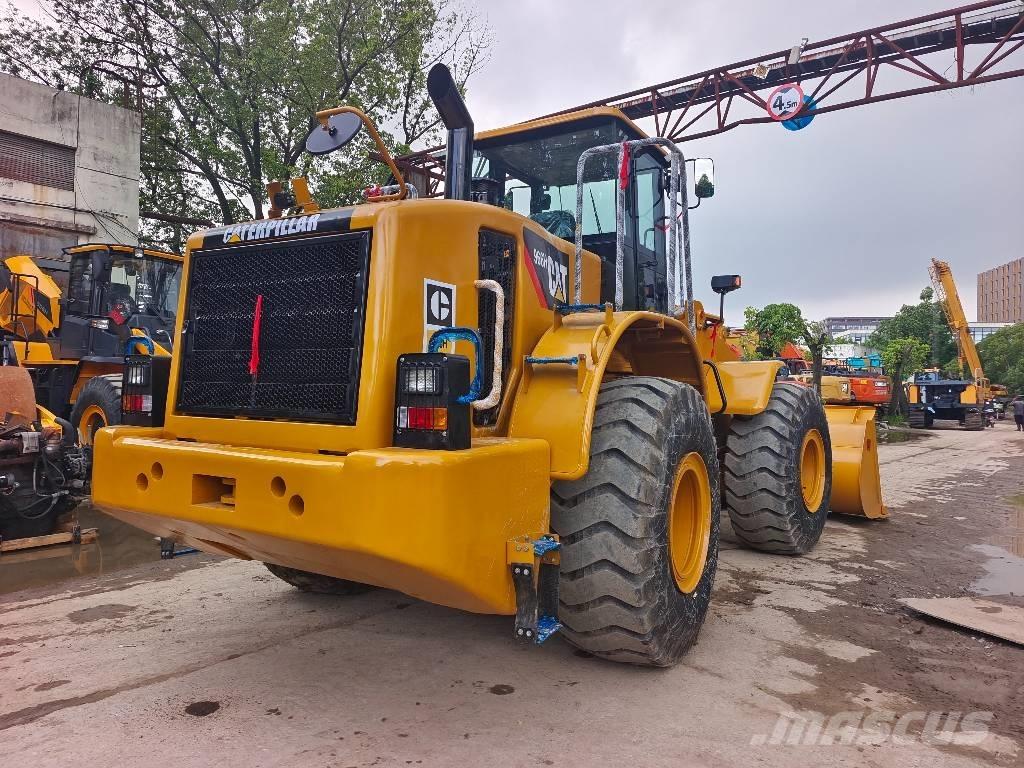 CAT 966H Gumikerekes homlokrakodók