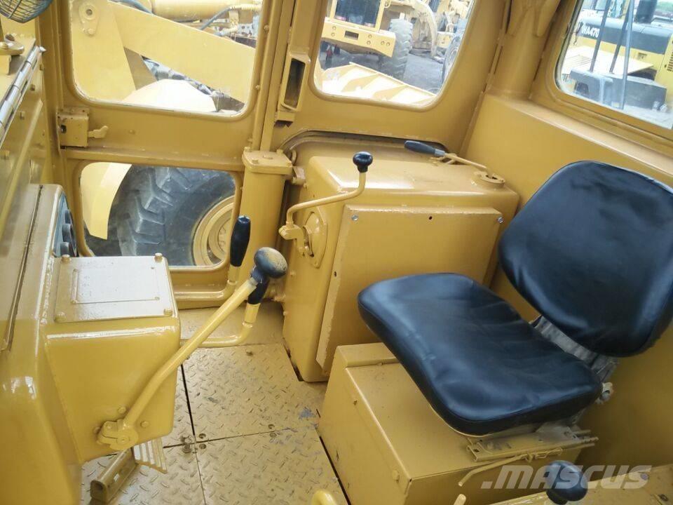 CAT D 7 G lánctalpas dózerek