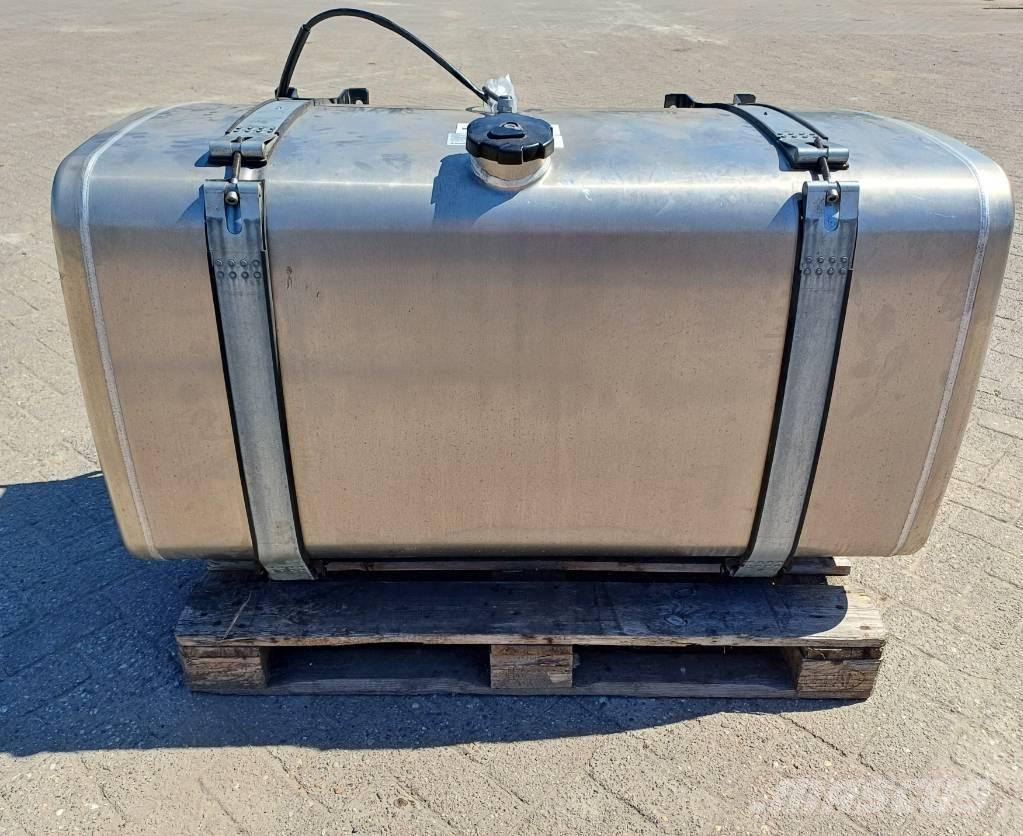 MAN Tank 580 liter Üzemanyag- és adaléktartályok