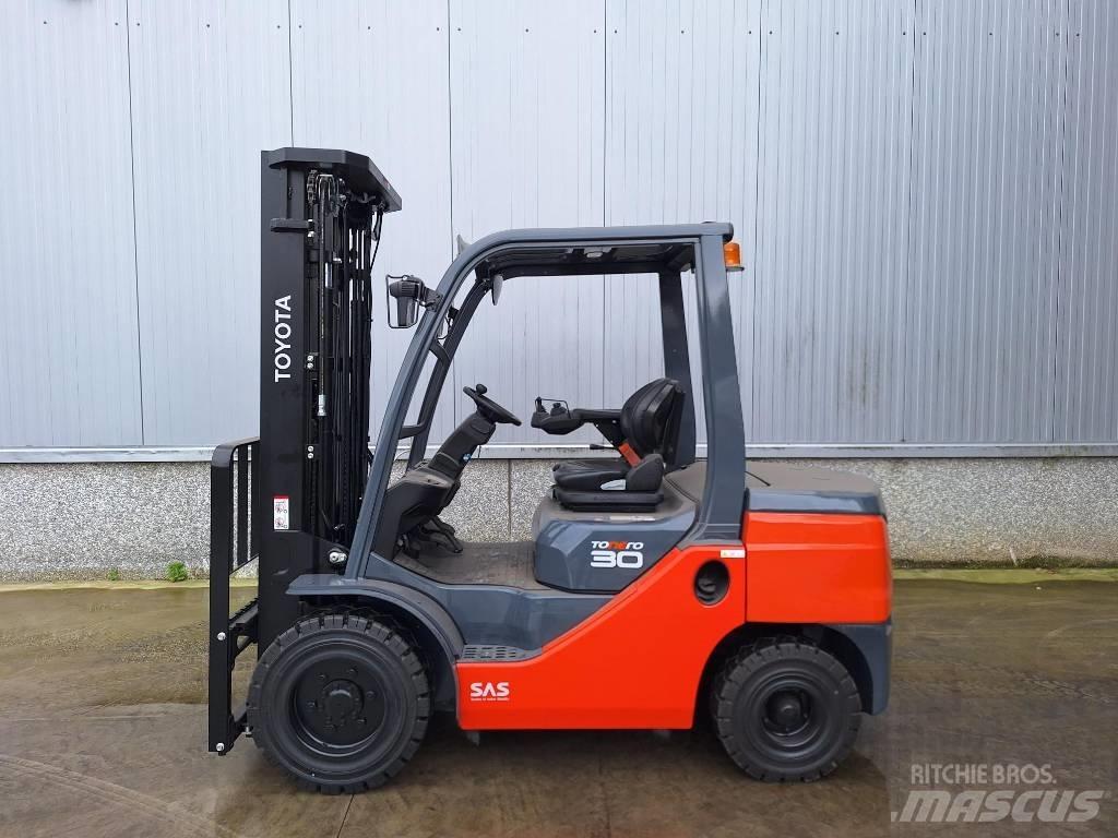 Toyota 52-8 FD F 30 Dízel targoncák