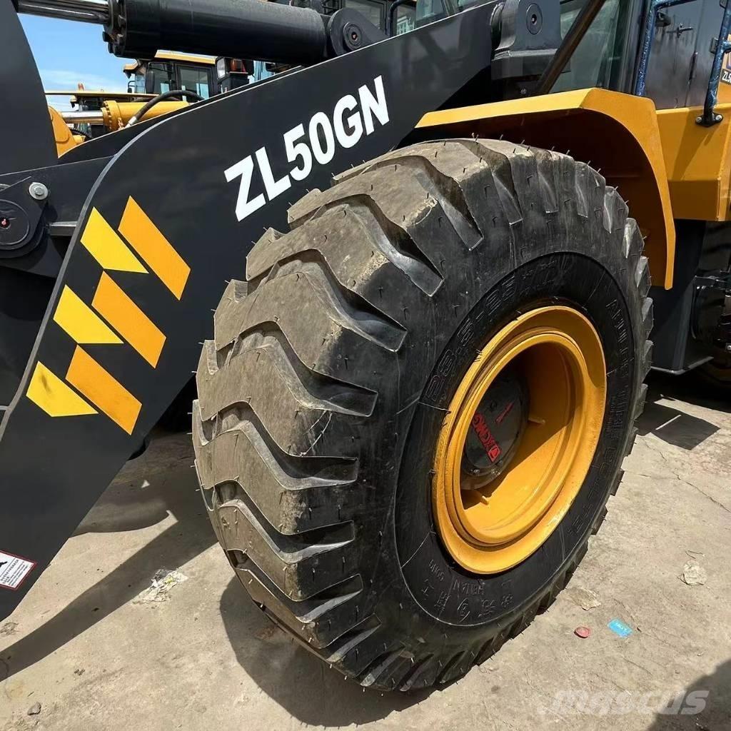 XCMG ZL 50 GN Gumikerekes homlokrakodók
