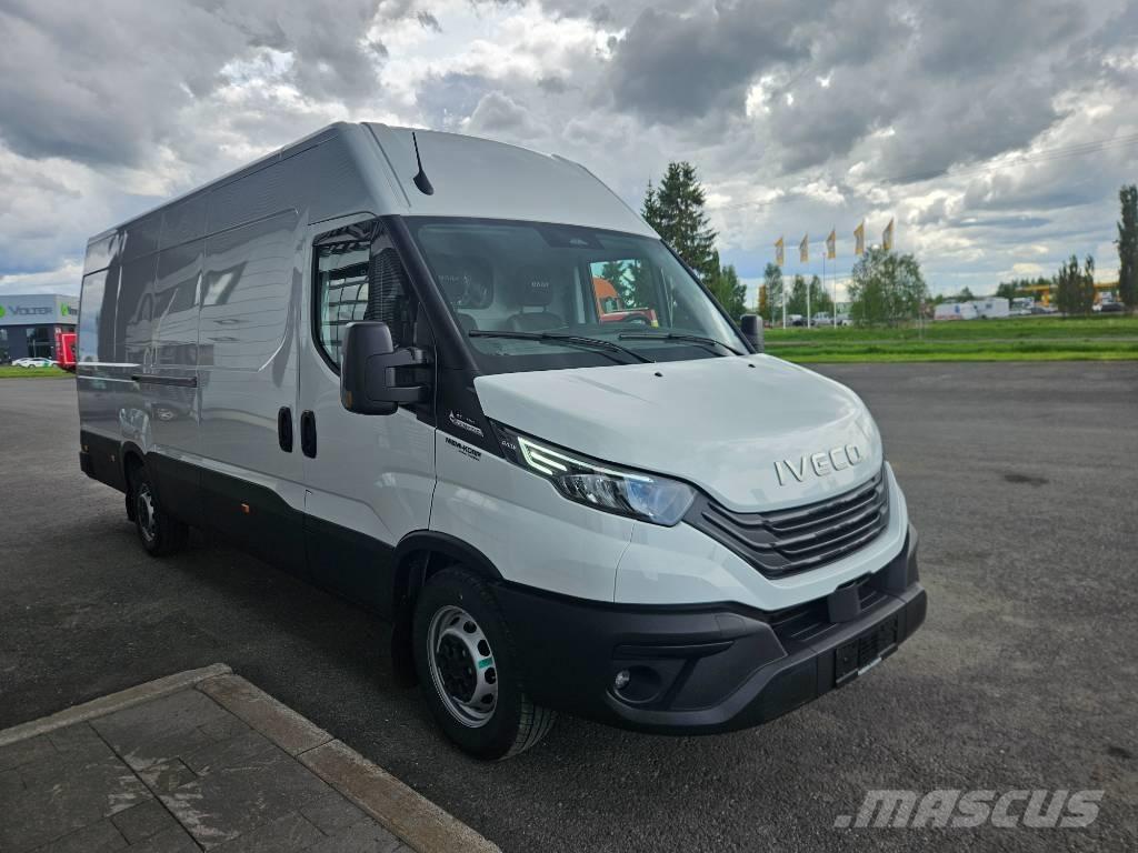 Iveco Daily 35S16A8 Transporterek