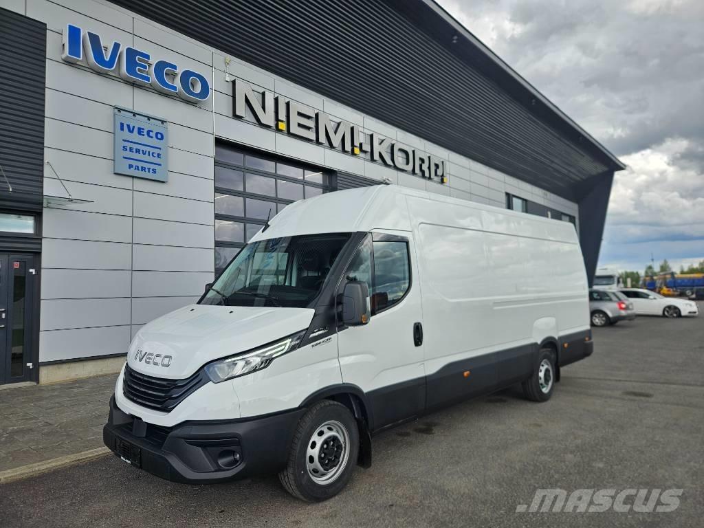Iveco Daily 35S16A8 Transporterek