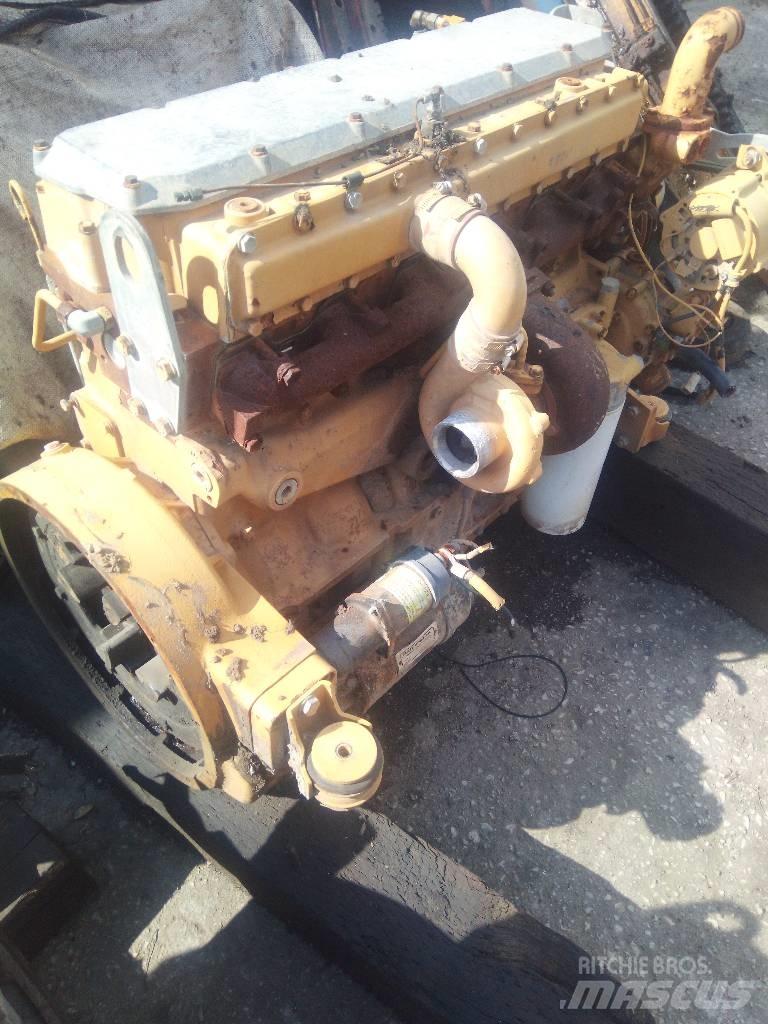CAT 214 B FT Motorok