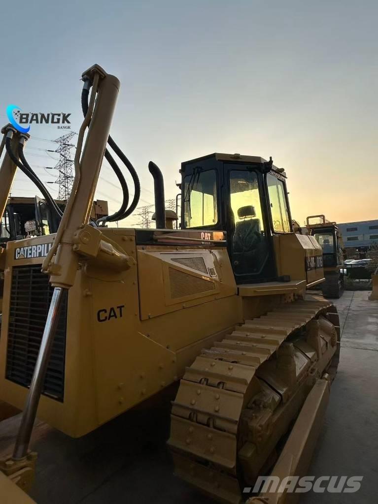 CAT D 7 G lánctalpas dózerek