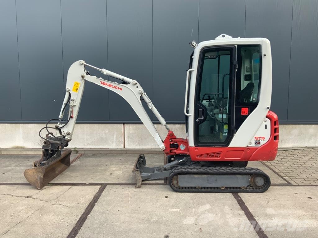 Takeuchi TB 216 Mini kotrók < 7t