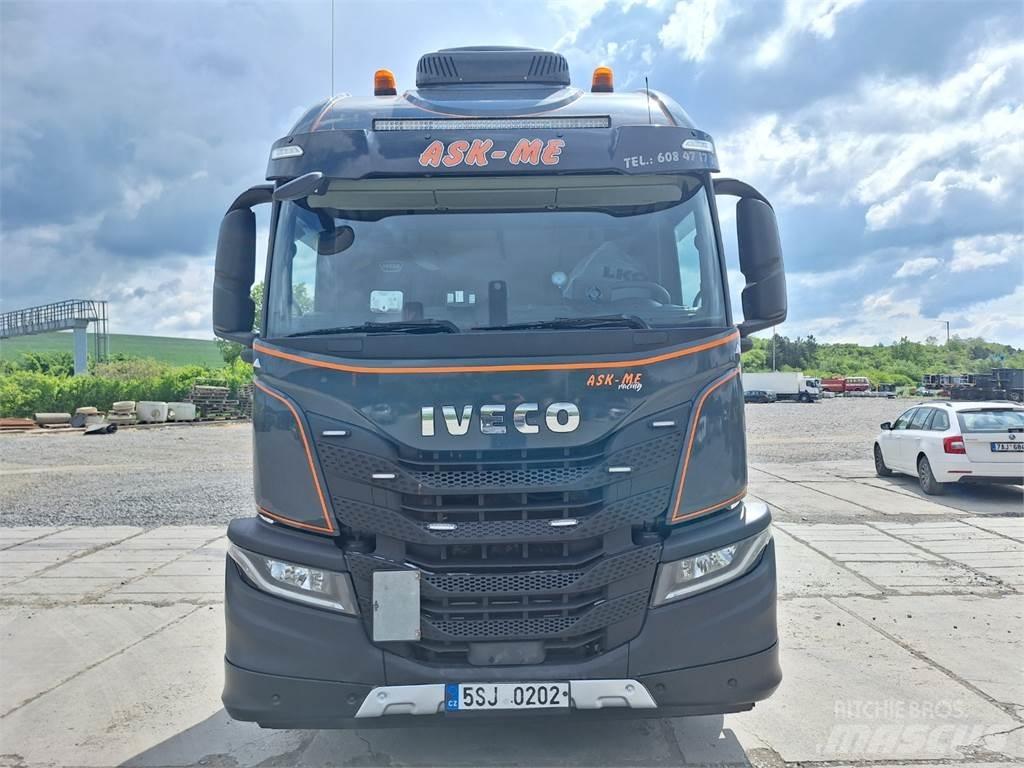 Iveco X-WAY 480 Nyergesvontatók