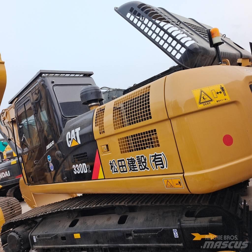 CAT 330 D Lánctalpas kotrók