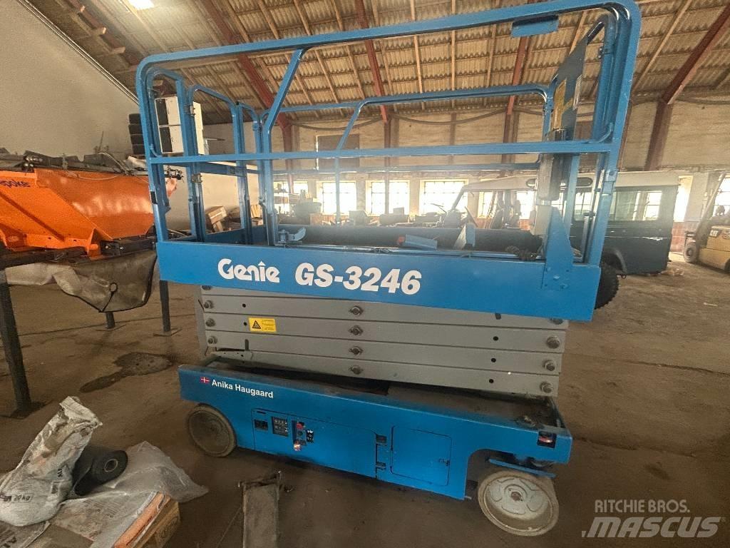 Genie GS3246 Ollós emelők