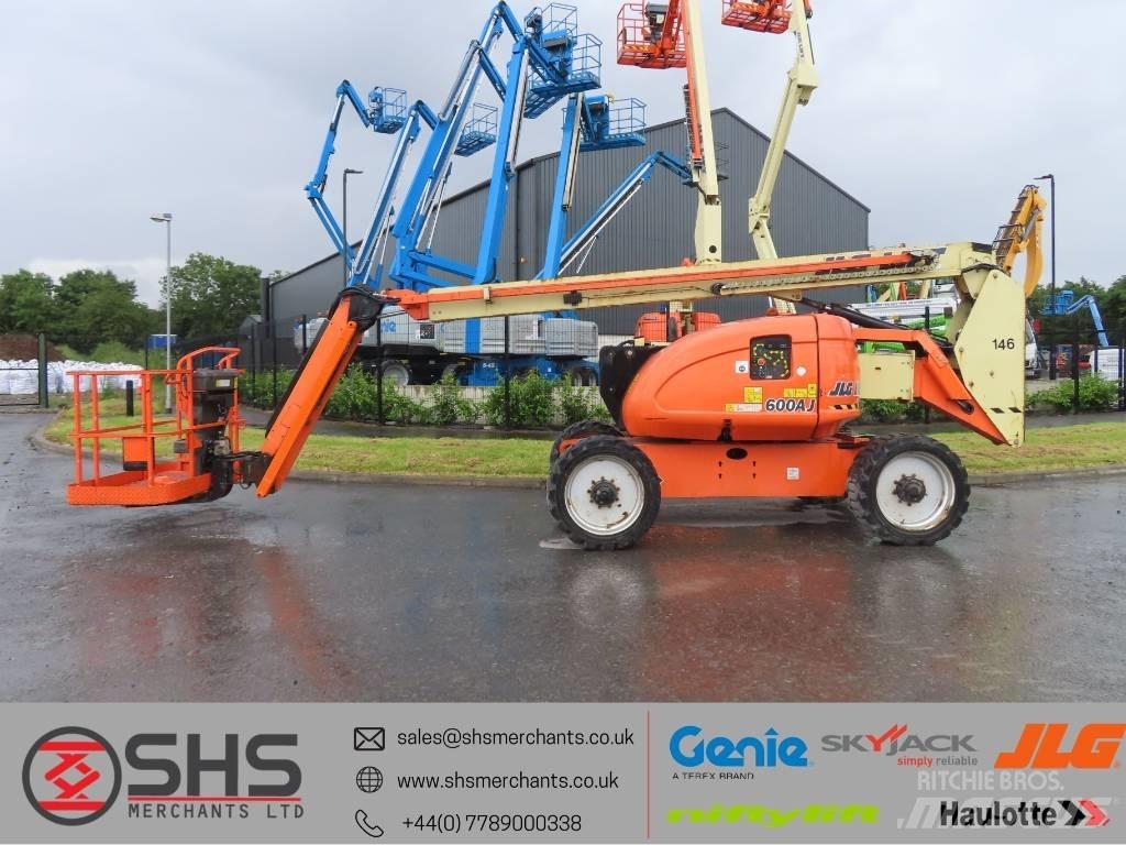 JLG 600 AJ Karos emelők