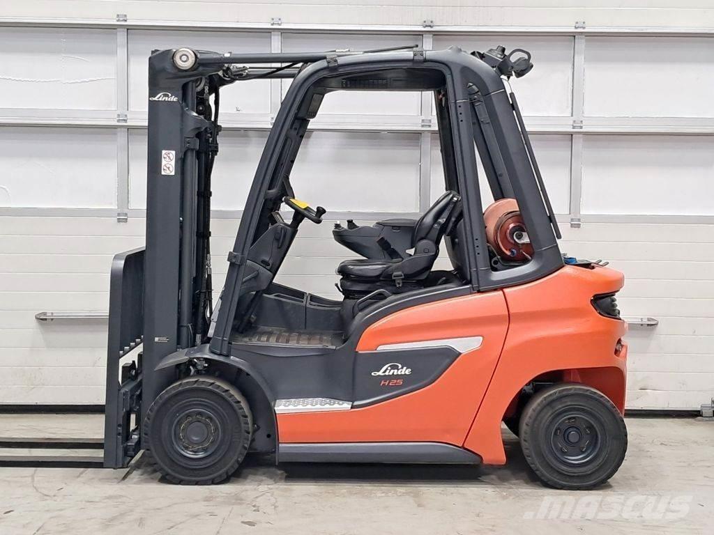 Linde H25T-01 Gázüzemű targoncák