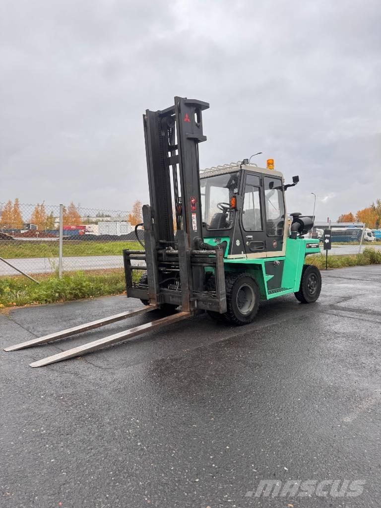 Mitsubishi FD 70 Dízel targoncák