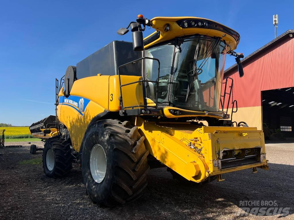 New Holland 8.85 Kombájnok