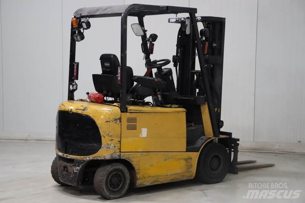 CAT EP25KPAC Elektromos targoncák