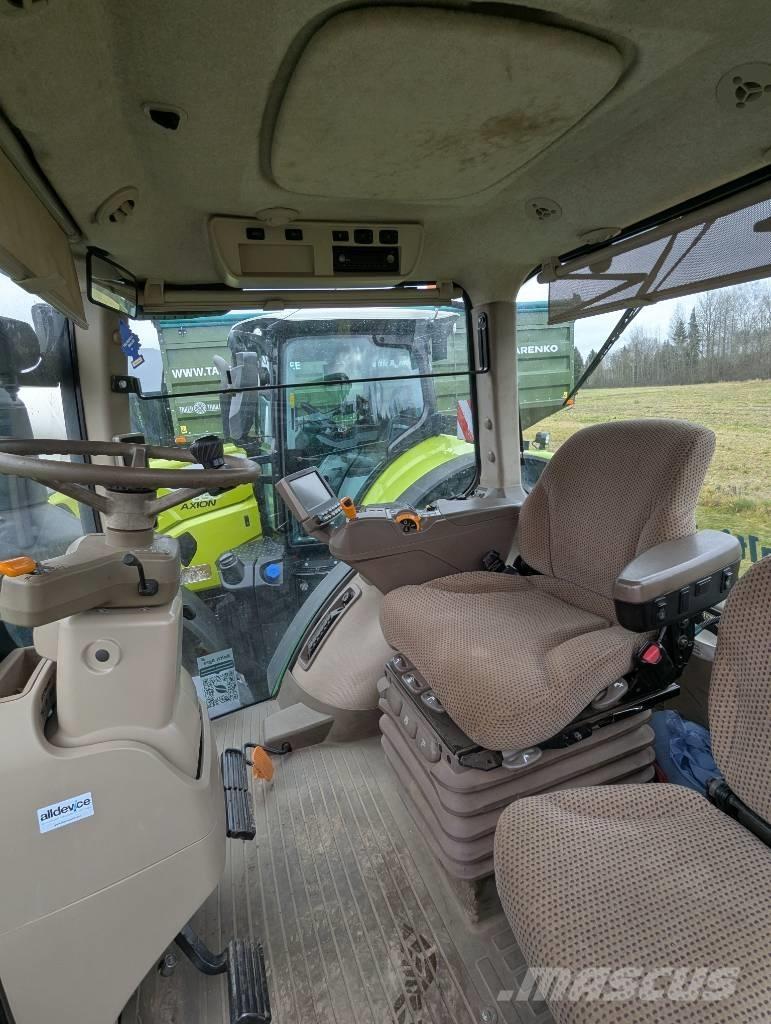 John Deere 8345 R Traktorok