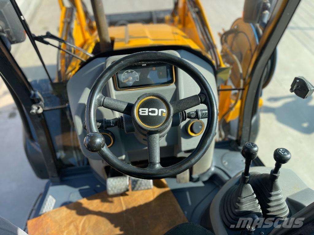 JCB 3 CX / compact Kotrórakodók