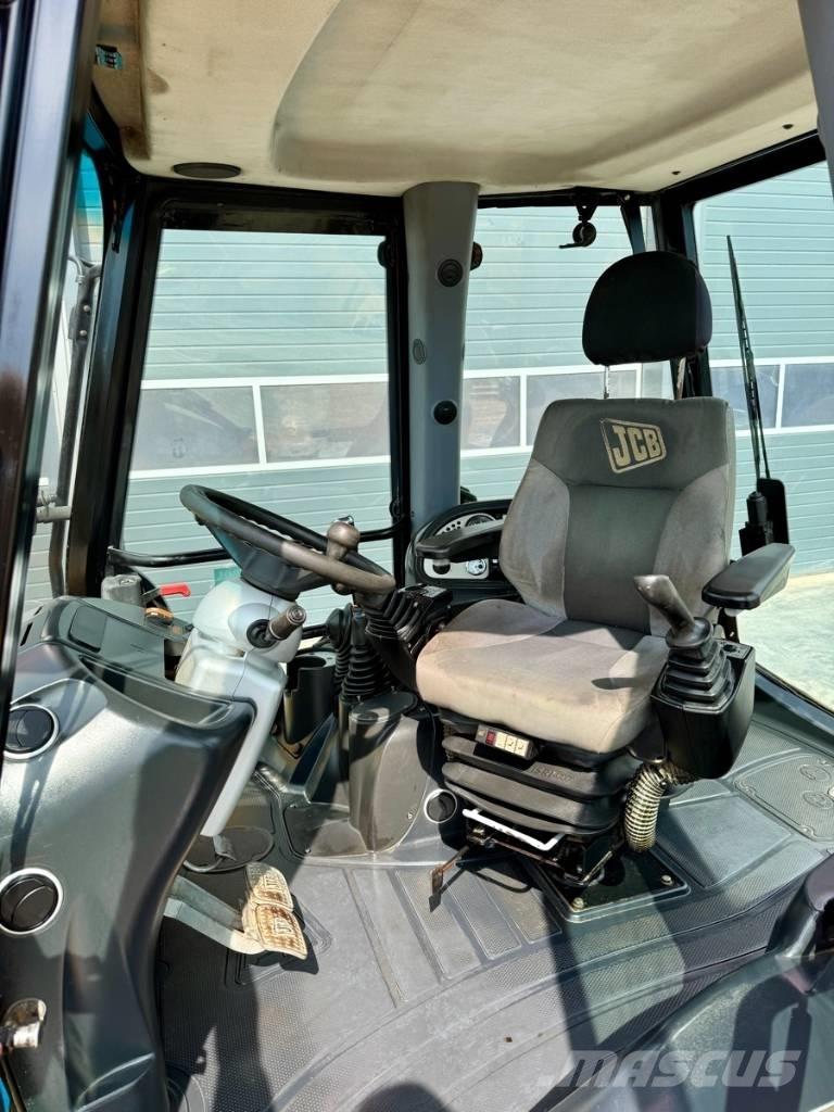 JCB 3 CX Kotrórakodók
