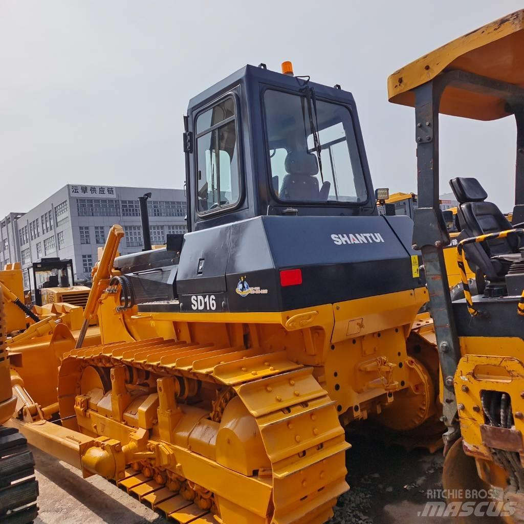 Shantui SD 16 lánctalpas dózerek