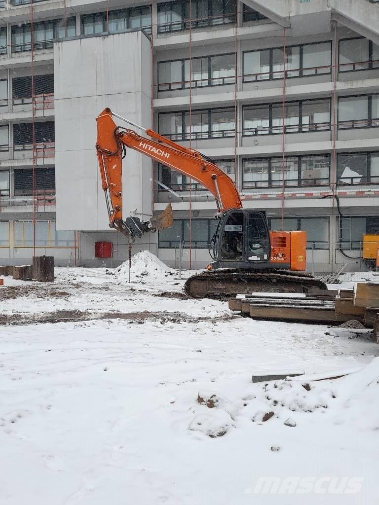  ICE Hitachi 328 B Cölöp fúrók