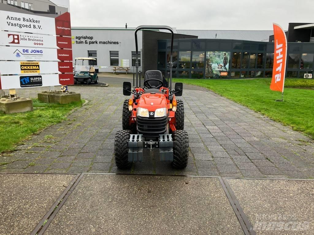 Kubota B1-240 Traktorok