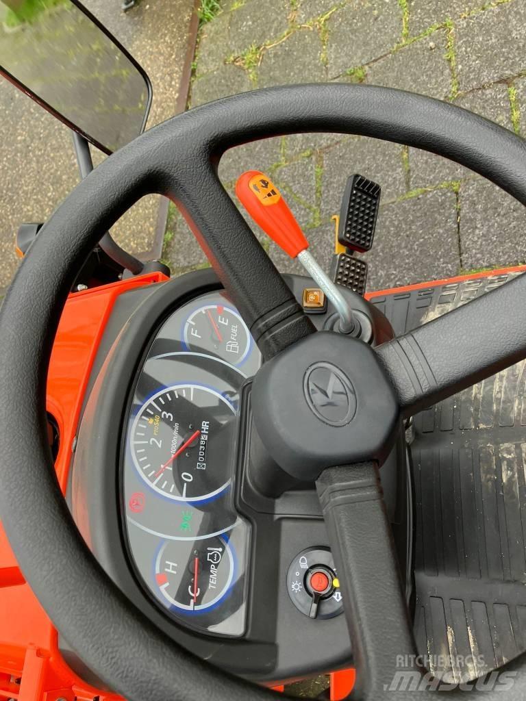 Kubota B1-240 Traktorok