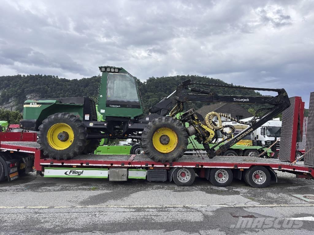 Timberjack 870 b Betakarítók