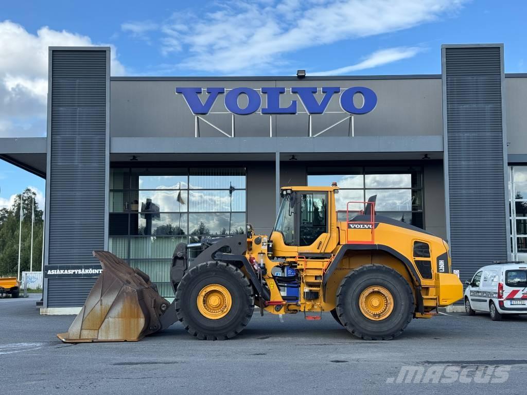 Volvo L 260 H Gumikerekes homlokrakodók