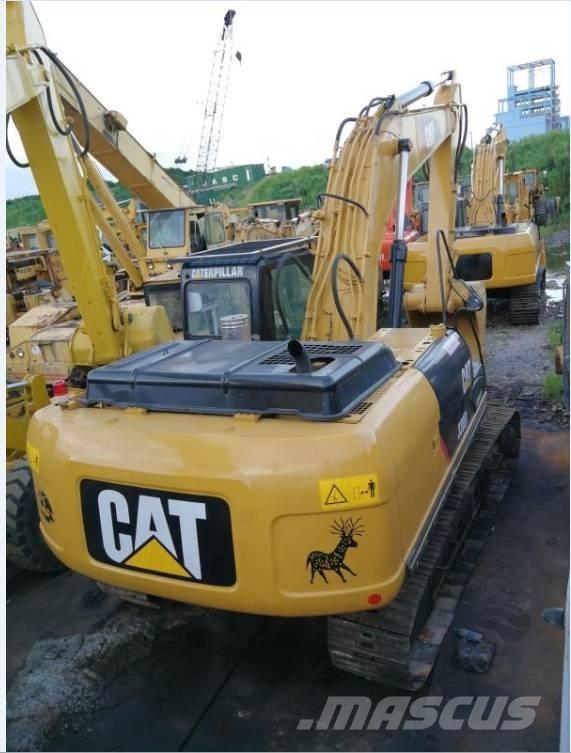 CAT 330 D L Lánctalpas kotrók