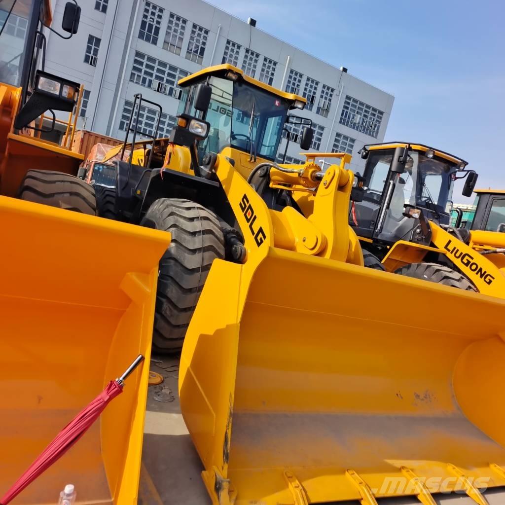 SDLG LG 958 L Gumikerekes homlokrakodók