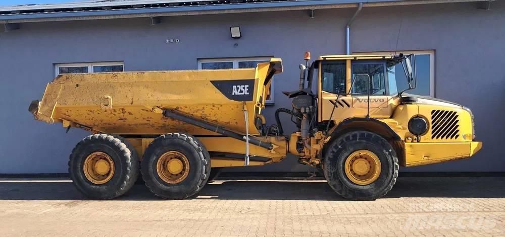 Volvo A 25 E Csuklósdömperek