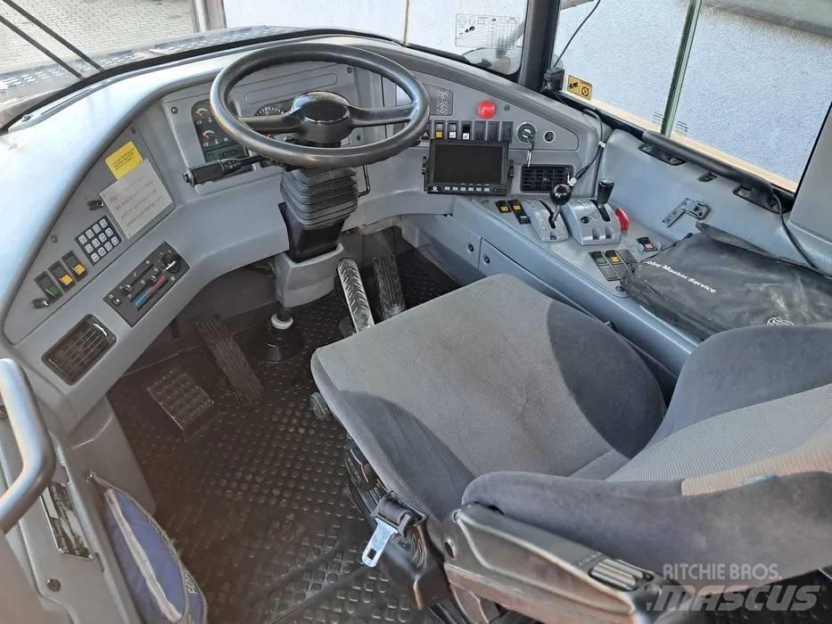 Volvo A 25 E Csuklósdömperek