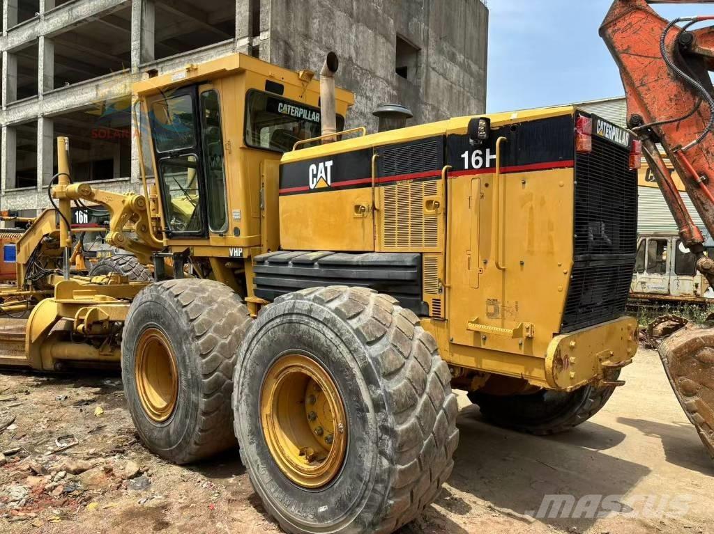 CAT 16 H Gréderek
