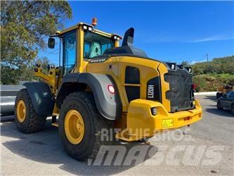 Volvo L 120 H Gumikerekes homlokrakodók