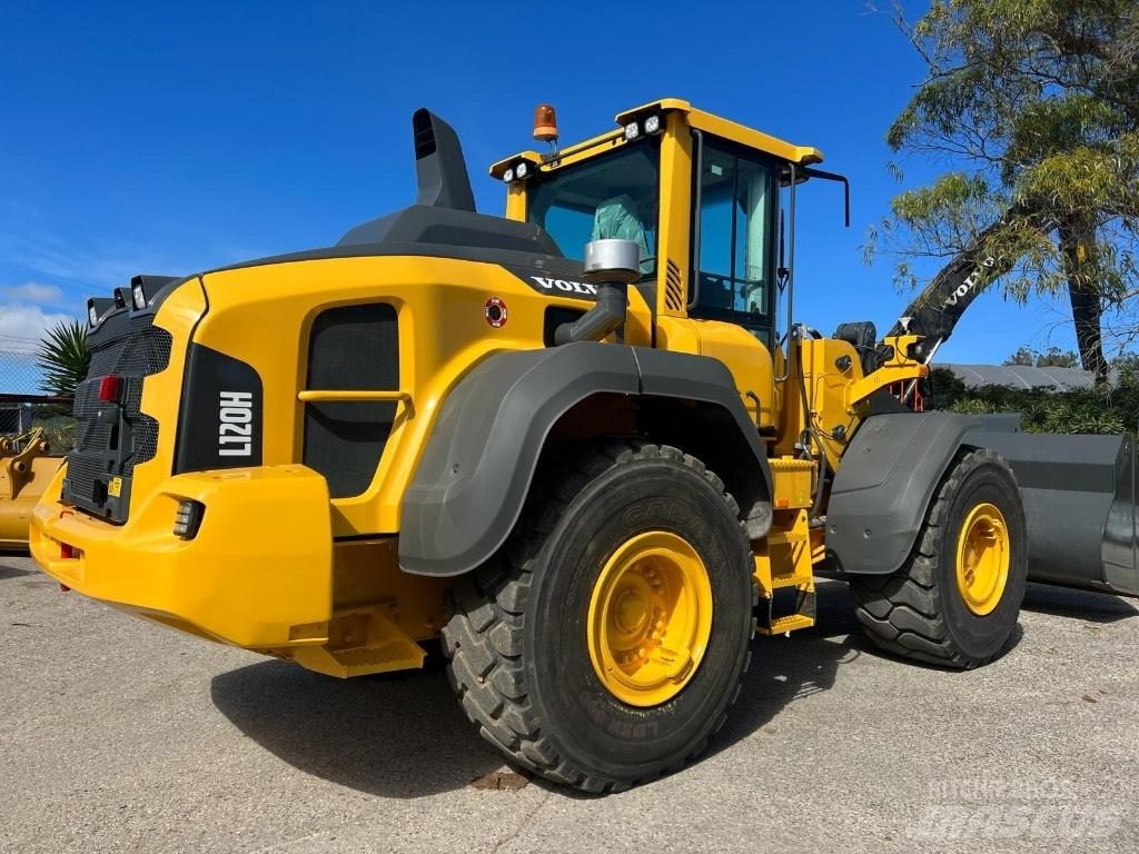 Volvo L 120 H Gumikerekes homlokrakodók