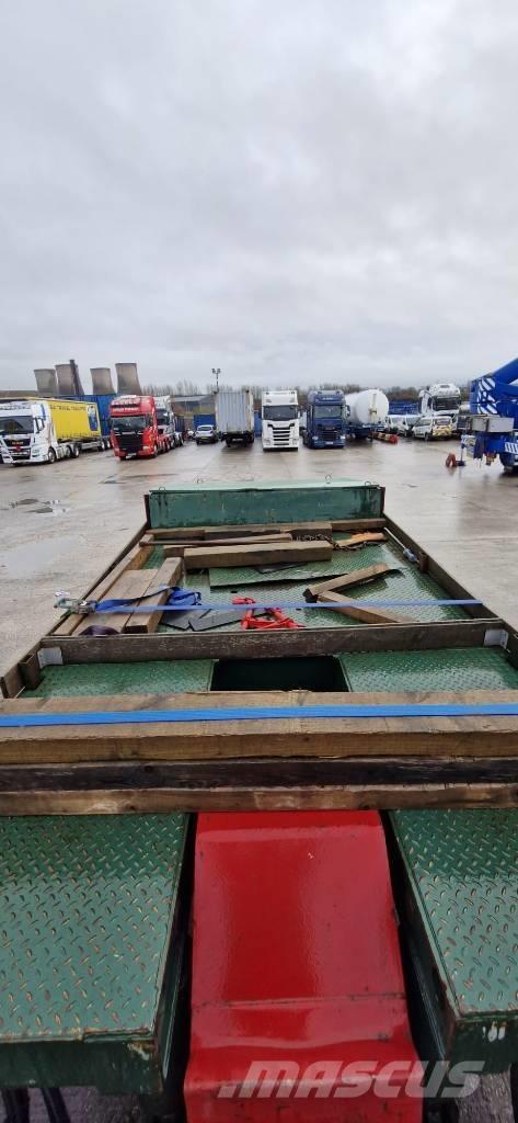 Nooteboom Noo-9706v Mélybölcsős