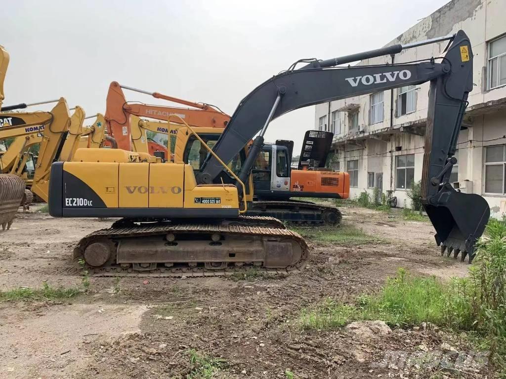 Volvo EC210 Lánctalpas kotrók