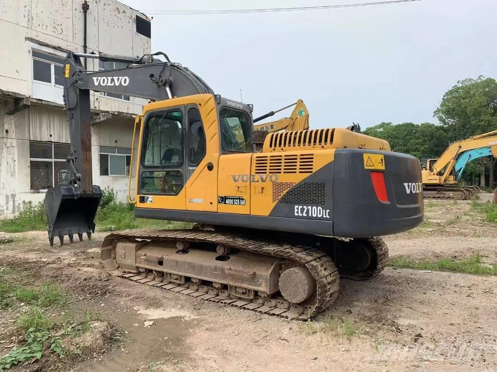 Volvo EC210 Lánctalpas kotrók