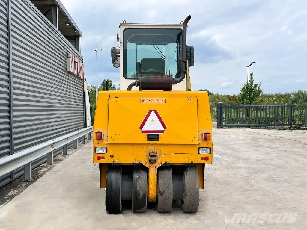 Dynapac CP 142 Pneumatikus kerekes hengerek