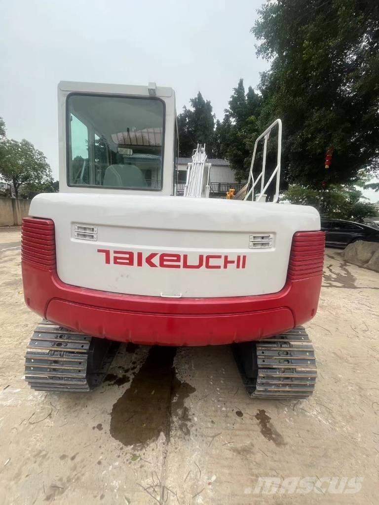 Takeuchi TB180C Lánctalpas kotrók