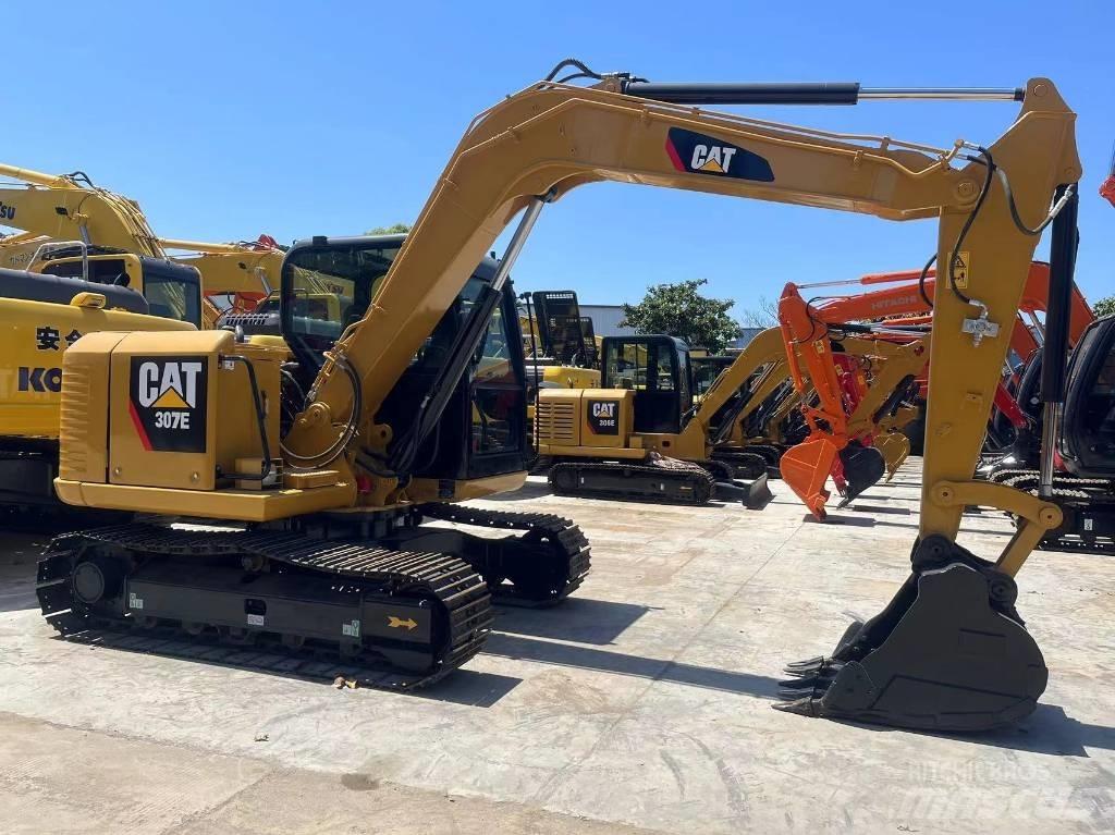 CAT 307 E Mini kotrók < 7t