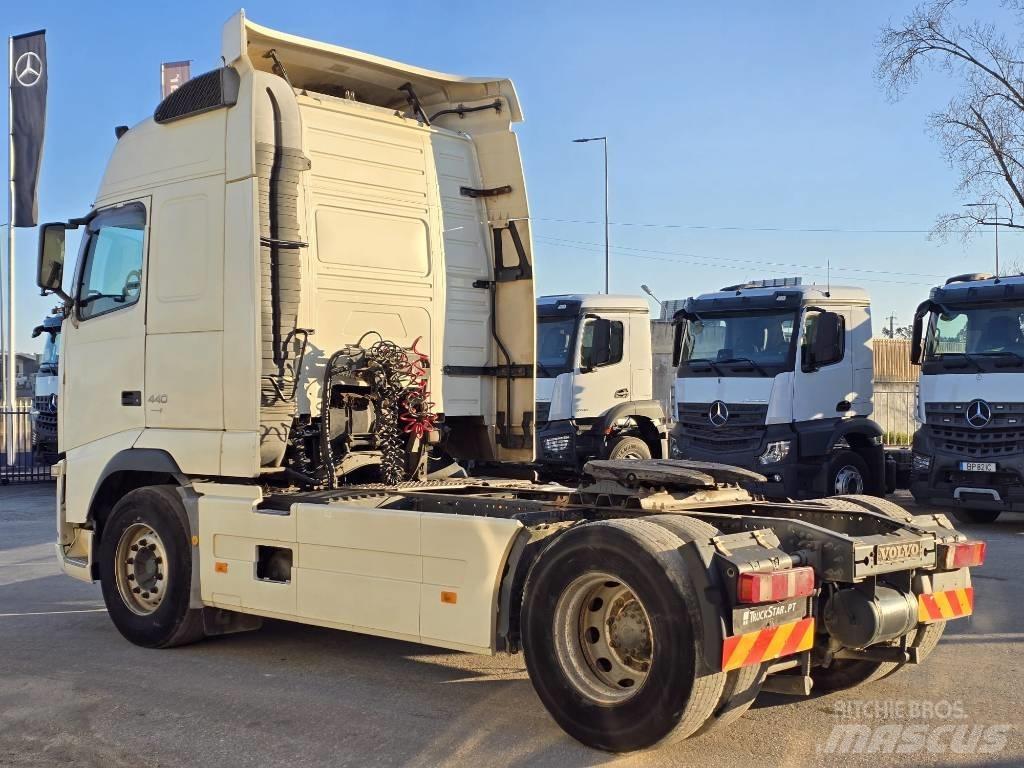 Volvo FH 13 440 Nyergesvontatók