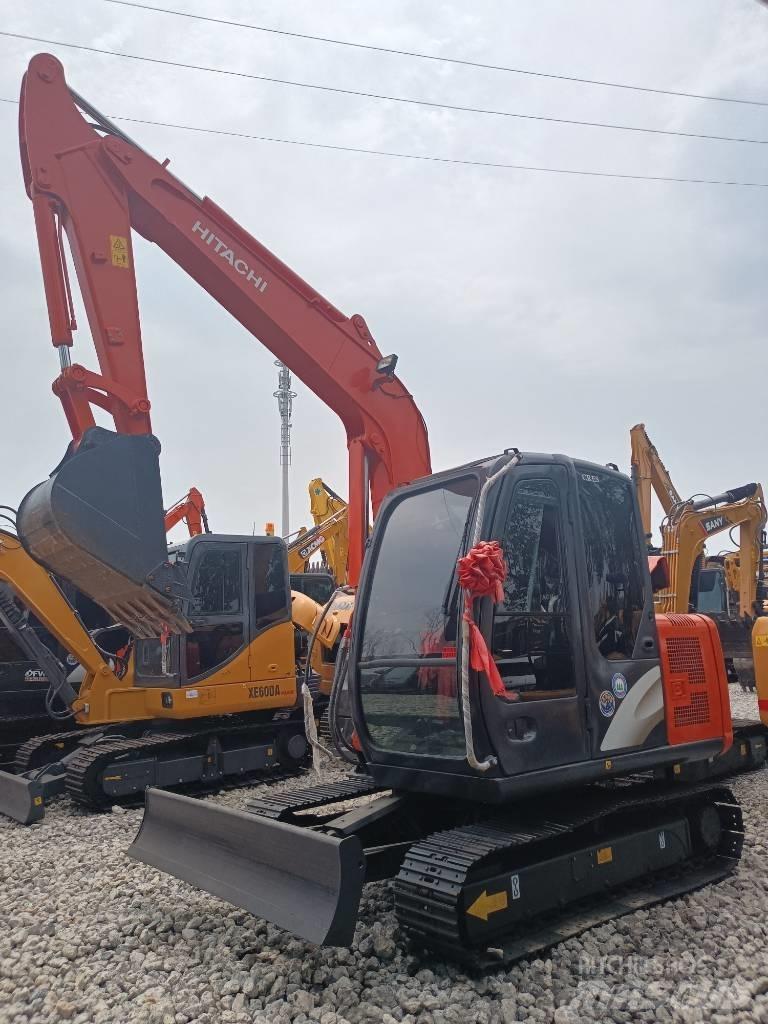 Hitachi ZX 60 Lánctalpas kotrók