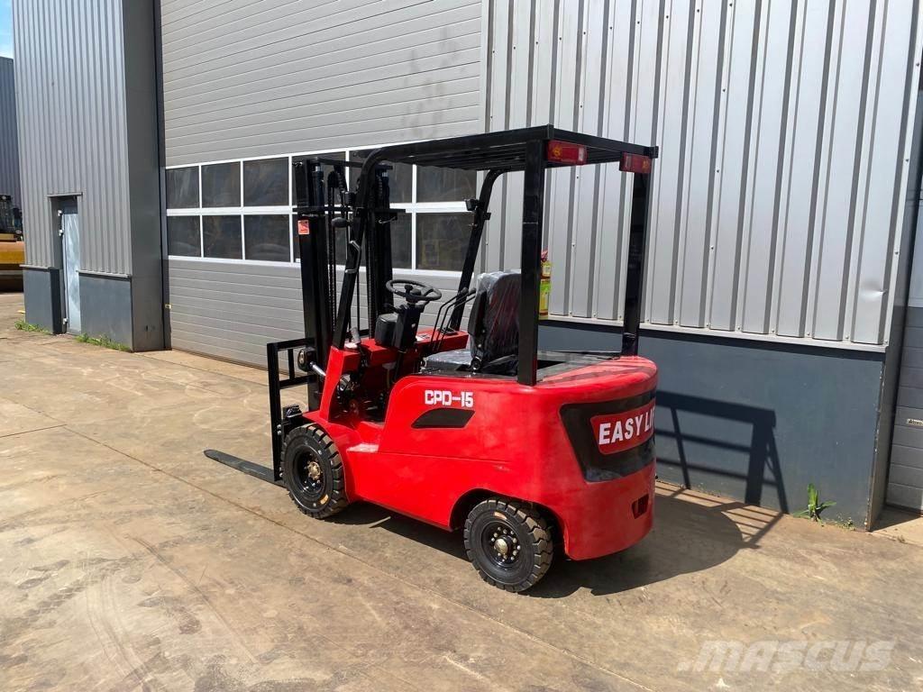 EasyLift CPD15 Targoncák-Egyéb