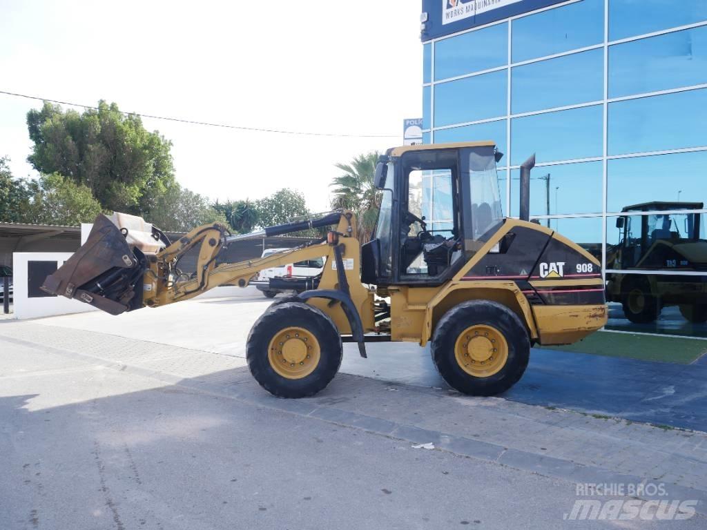 CAT 908 Gumikerekes homlokrakodók